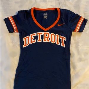 Detroit Tigers Nike V-neck